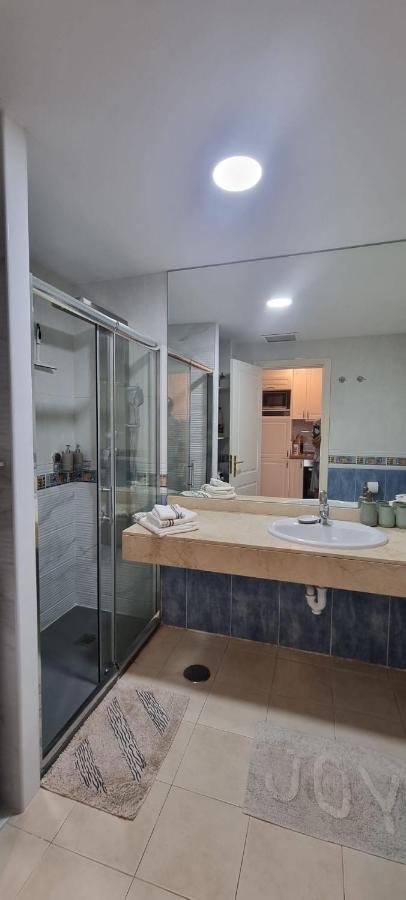 Appartamento Bouganville Con Terrazza E Piscina Коральео Экстерьер фото